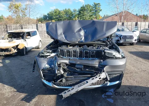 2025 Jeep Grand Cherokee L Laredo X 4X4 z USA, uszkodzony, nr VIN 1C4RJKAG9S8635475